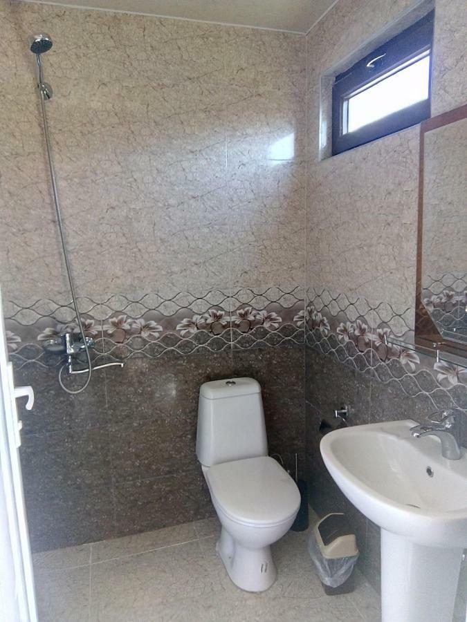 Hotel Sunny House Kobuleti Esterno foto